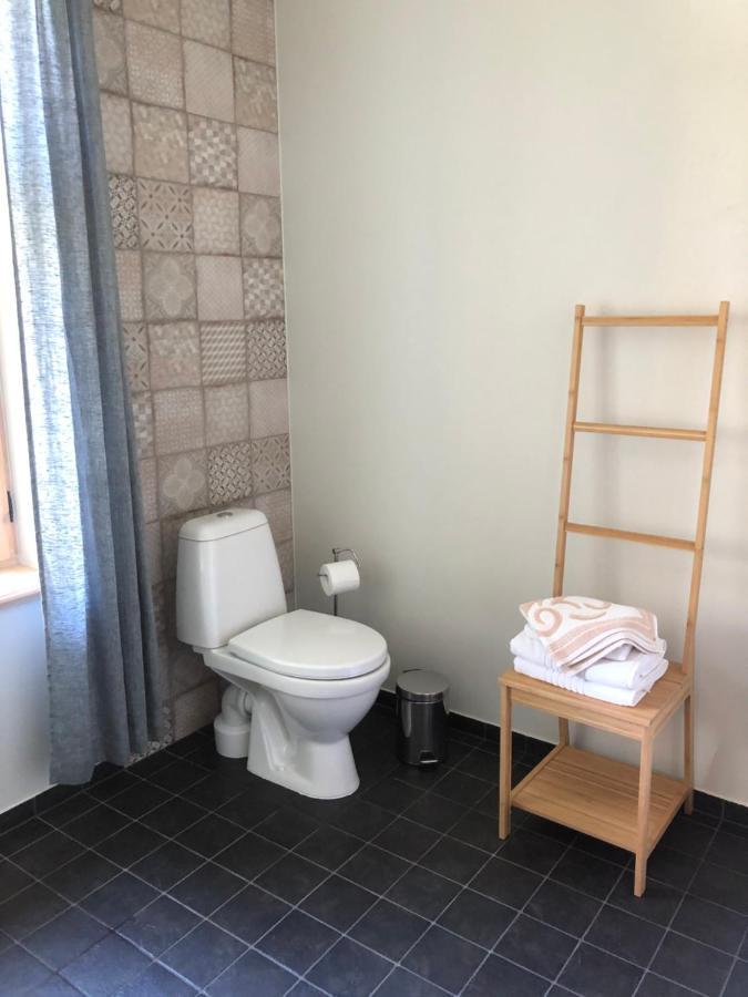 Sisters Beach Apartments Liepaja Ngoại thất bức ảnh