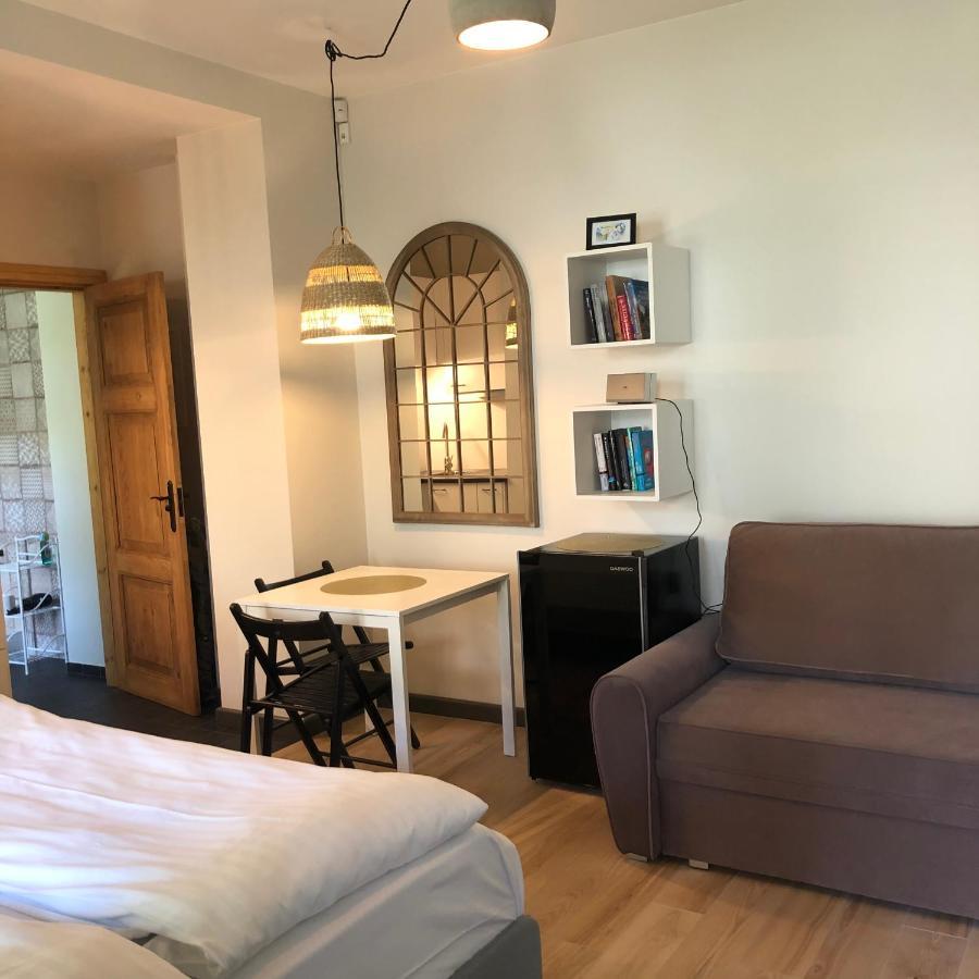 Sisters Beach Apartments Liepaja Ngoại thất bức ảnh