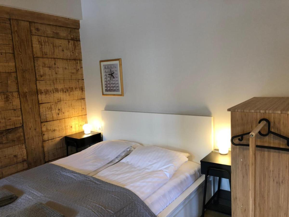 Sisters Beach Apartments Liepaja Ngoại thất bức ảnh